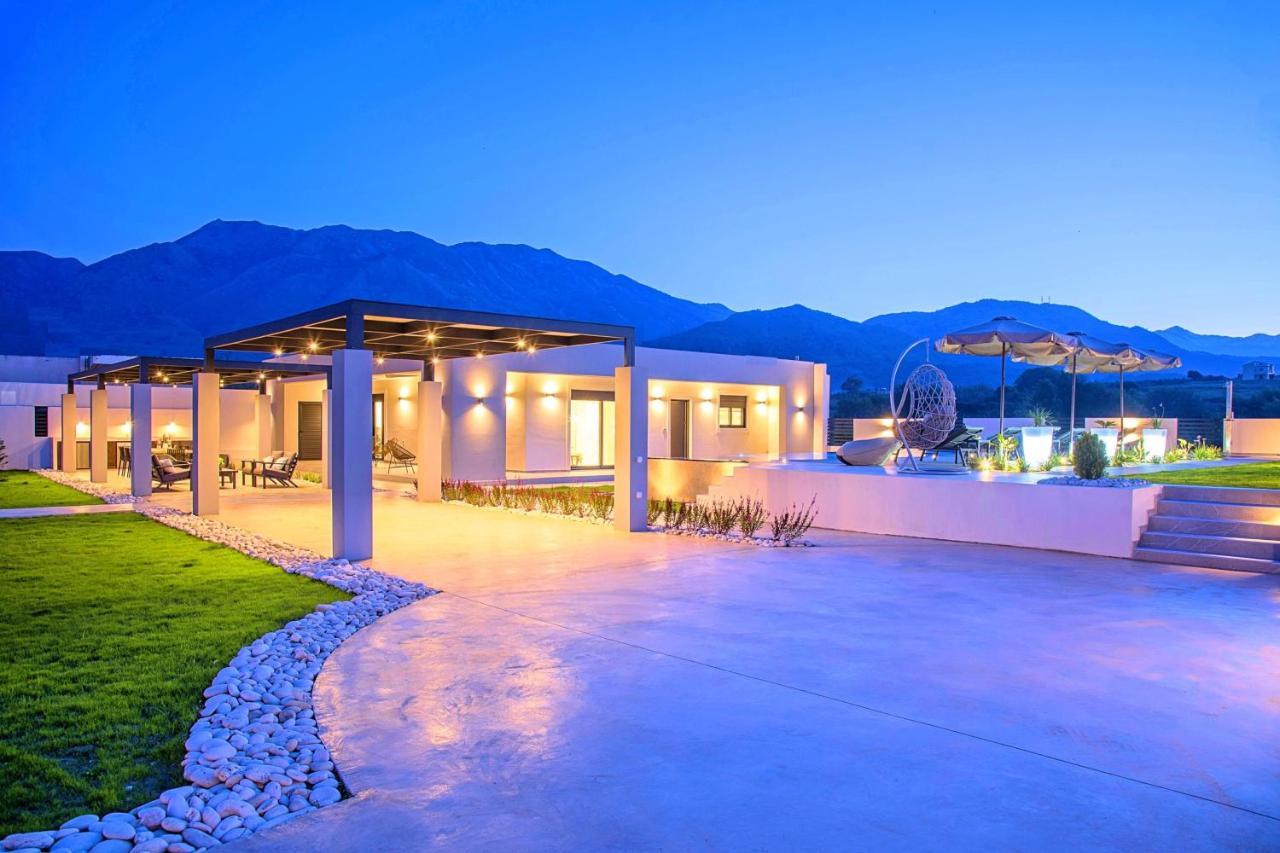 Solaris Heated Pool & Jacuzzi Villa Georgioupoli