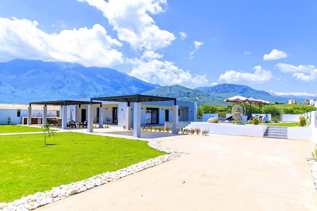 Solaris Heated Pool & Jacuzzi Villa Georgioúpoli